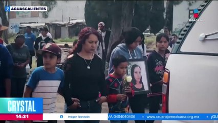 Familiares le dan el último adiós a Nidia Adame