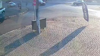 Câmera registra atropelamento de criança no Floresta