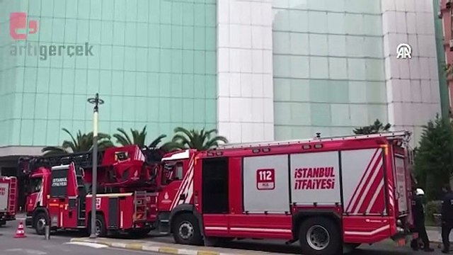 Şişli'de AVM'de yangın... Otopark tedbir amaçlı boşaltıldı