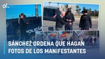 Sánchez ordena a sus escoltas que hagan fotos de los manifestantes que protestan contra la amnistía en Málaga