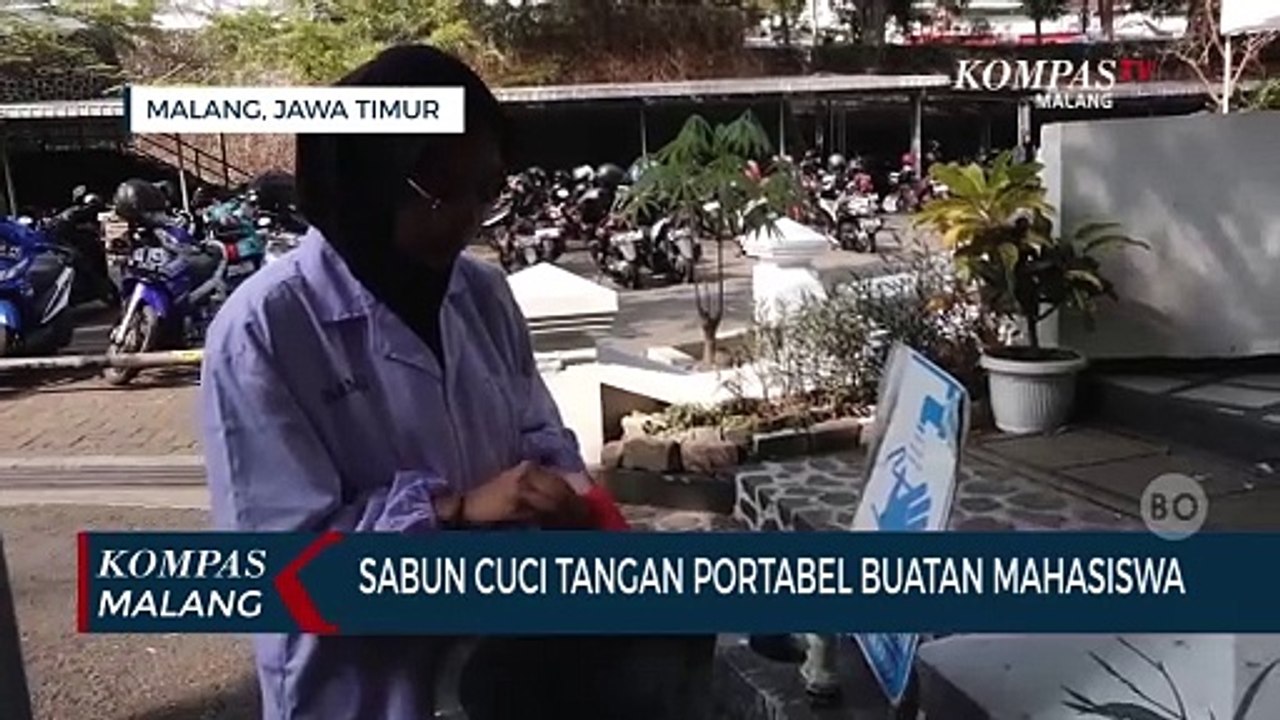 Mahasiswa UMM Buat Sabun Cuci Tangan Ramah Ling...
