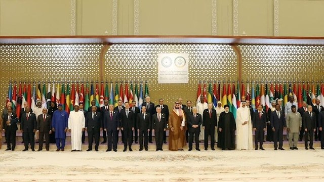 Erdoğan ve Esad yıllar sonra aynı karede