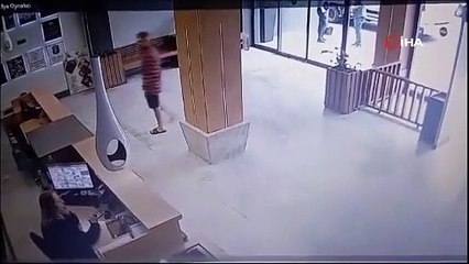 Ümraniye’de oto hırsızlığı kamerada!