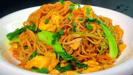 Vegetarians, the correct way to stir fry noodles is to make them delicious ,  is truly satisfying