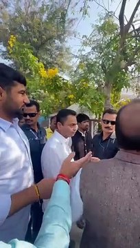 MP Nakulnath stopped from going to polling booth