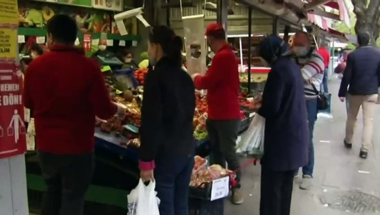 Merkez Bankası, yıl sonu dolar ve enflasyon tahminini küçükte olsa düşürdü