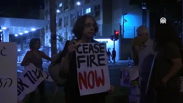 Gazze'de ateşkes isteyen İsrailliler, Tel Aviv'de yine gösteri düzenledi