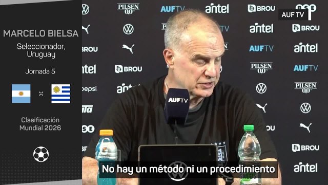 MARCELO BIELSA, rueda de prensa: MESSI y LUIS SUÁREZ
