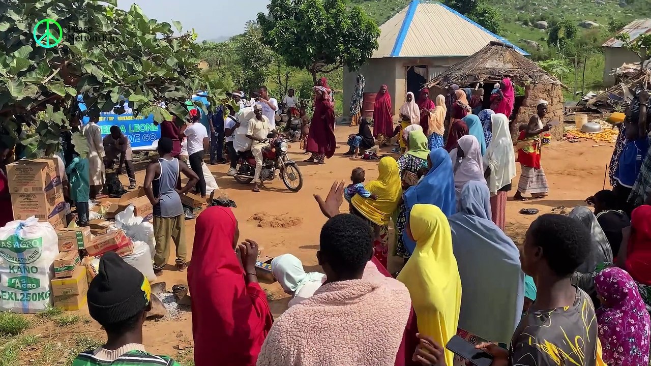 Làm từ thiện tại Sierra Leone đã hoàn thành | Peace Network