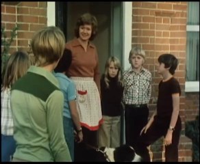 THE FAMOUS FIVE - Episode 13 - "Five on Finniston Farm"