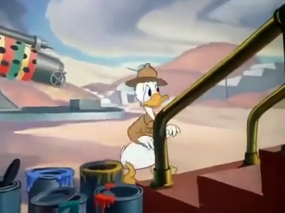 Donald Duck - The Vanishing Private 1942
