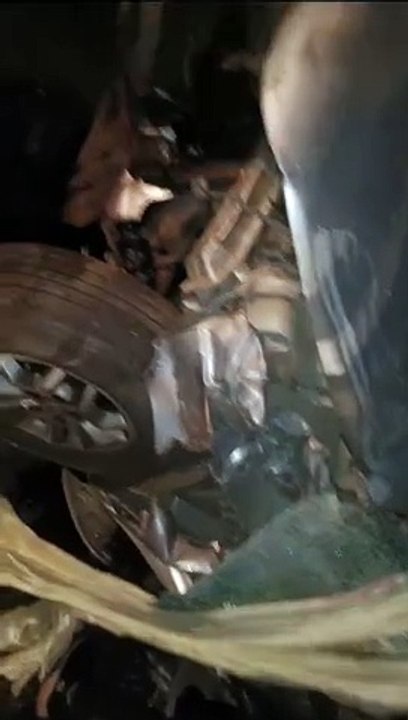 ट्रक के पीछे घुसी जीप, चार की मौत