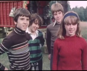 THE FAMOUS FIVE - Episode 19 - "Five Have a Wonderful Time"