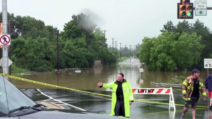 UM-FLOODED-RDS-WATER-RESCUE-RIVER-ROAD