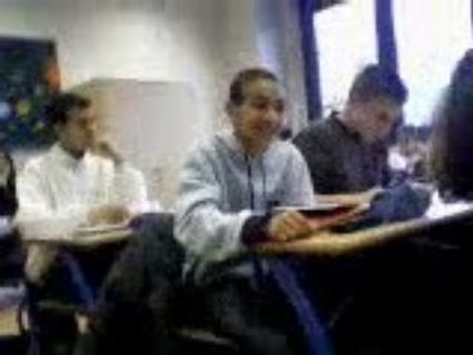 Simon cest lire attention