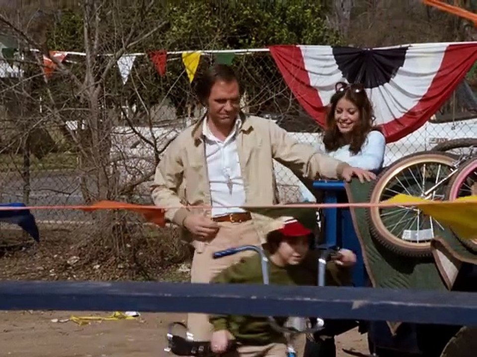 CHiPs S02E21 ChipsChipsBMX video Dailymotion