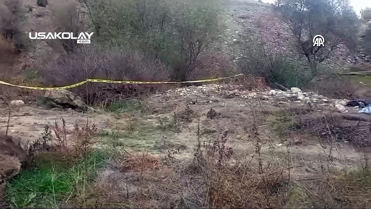 Kula'da Gediz Köprüsünden Düşen Araçtaki 3 Kişi Hayatını Kaybetti