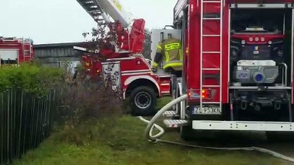 Groźny pożar domu w Jeziorkach