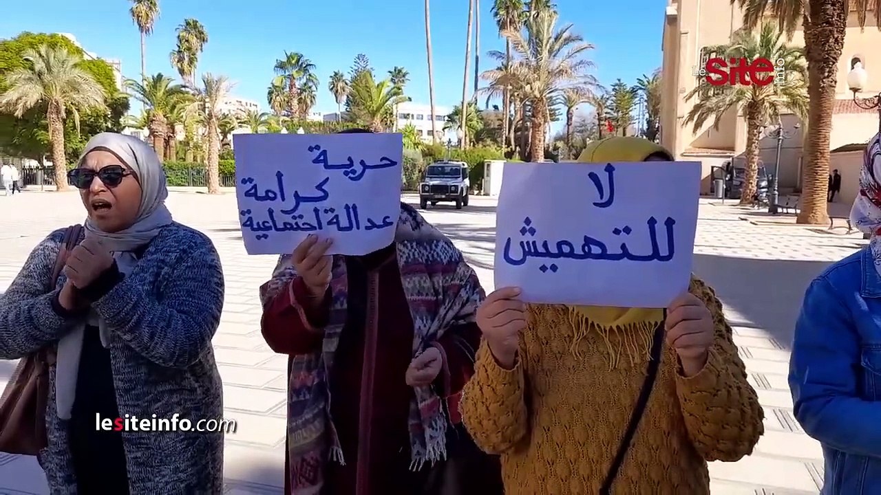أساتذة التعليم الأولي بوجدة يحتجون ضد النظام الاساسي ويطالبون بإدماجهم
