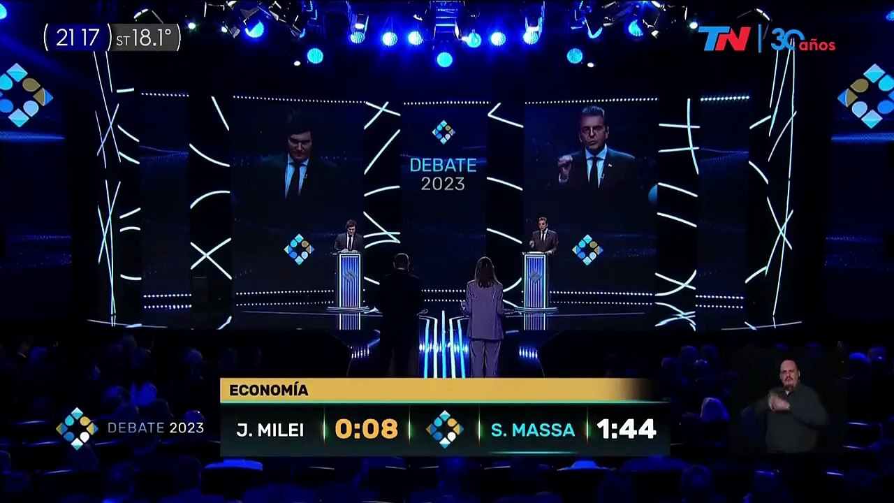 Sergio Massa y Javier Milei debaten sobre economía y la propuesta de dolarización.
