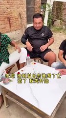 Small game to promote friendship Homemade small drin