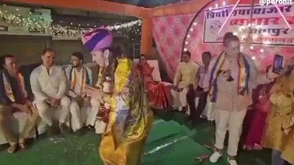 जोधपुर: दीपावली पर सांस्कृतिक कार्यक्रम का हुआ आयोजन, विदेशी पर्यटक झूमें, देखे VIDEO