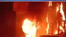 शाहजहांपुर: ट्रांसफार्मर में भीषण आग लगी, एक कार भी जलकर हुई खाक