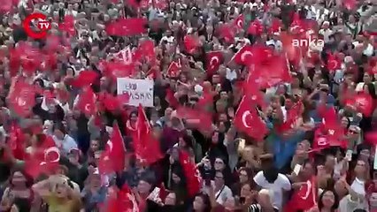 Ekrem İmamoğlu o sloganlara dayanamadı, ceketini çıkardı! Osmaniye'de alkış tufanı koptu...