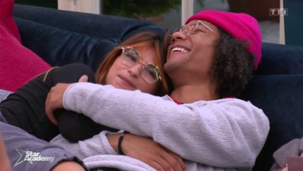 VOICI : "Il s'est rapproché de moi" : Margot avoue, à demi-mot, son idylle avec Louis dans la Star Academy (1)