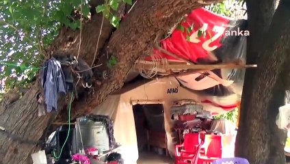 Konteyner Gelmediği İçin Depremzedeler Römorkta Kalıyor