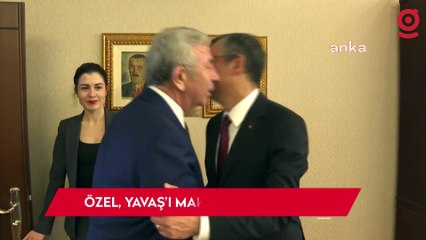 CHP Genel Başkanı Özgür Özel, Mansur Yavaş'ı CHP Genel Merkezi'ndeki makamında kabul etti