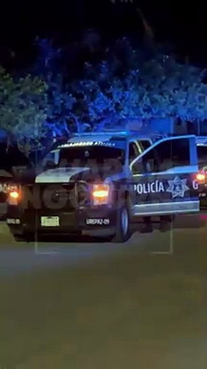 #Preliminar Tras participar en una riña entre vecinos, un hombre fue agredido con un arma de fuego; le propinaron un tiro en el abdomen. Todo ocurrió en la colonia Heliodoro Hernández Loza de Guadalajara #GuardiaNocturna