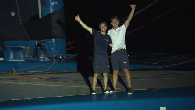 Transat Jacques Vabre Normandie Le Havre 2023 -12/11/2023 - ARRIVEE DU 2EME ULTIM (AVANT JURY) SVR LAZARTIGUE (PASSAGE DE LIGNE A 2 MIN) - LIGNE ET INTERVIEW PONTONS