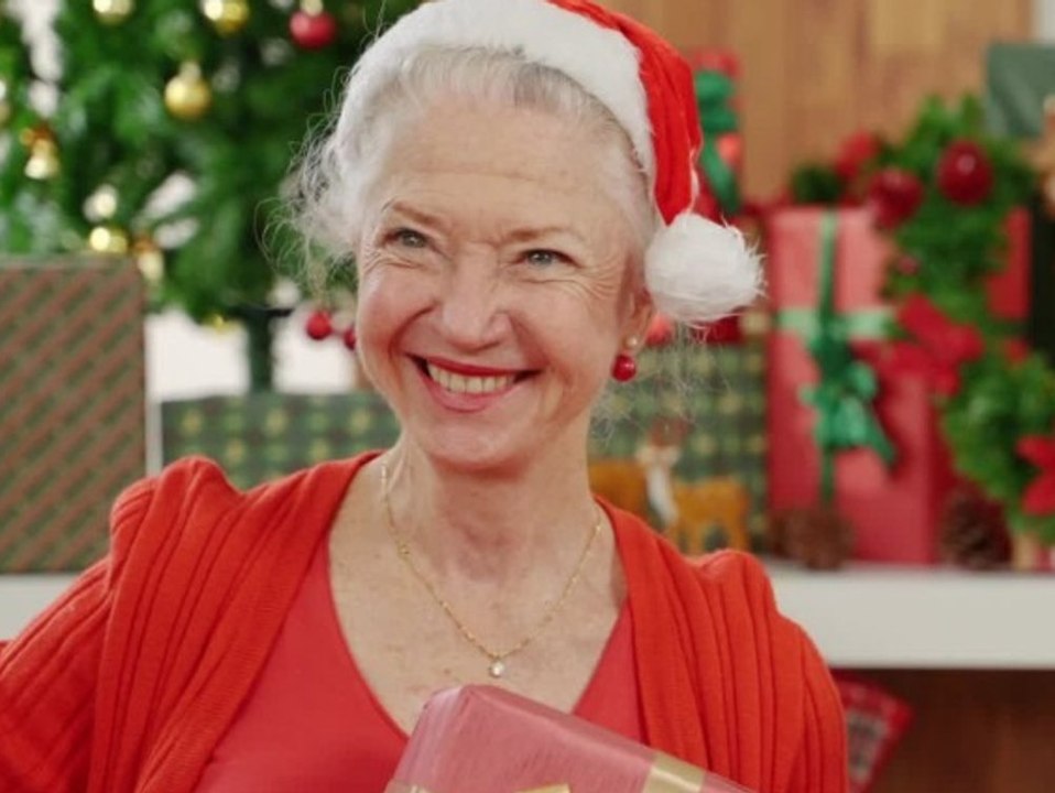 Umfrage: Verbraucher wollen an Weihnachten weiter sparen