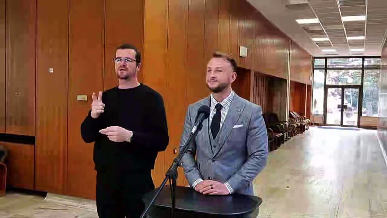 Brífing ministra vnútra M. Šutaja Eštoka a životného prostredia T. Tarabu po rokovaní vlády