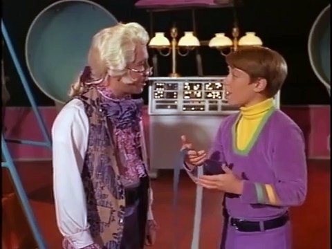 Perdidos en el espacio Temporada 3 capitulo 17 Princesa Del Espacio