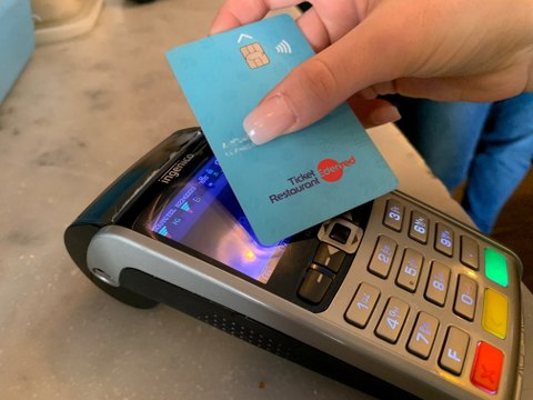 Tickets-restaurant : vous ne pourrez plus faire toutes vos courses avec