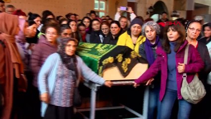 Sultangazi'de Eski Eşi Tarafından Öldürülen Pınar Bektaş Son Yolculuğuna Uğurlandı