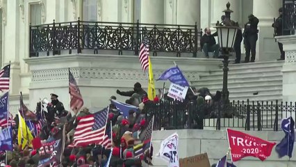 "QAnon-Schamane" will bei US-Kongresswahlen 2024 antreten