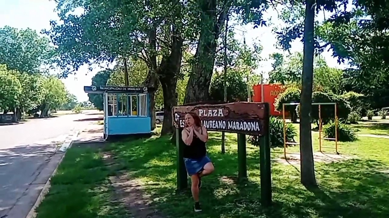 Novia Cumbianchera Oir en silencio canta Giselle Romina Castillo Vargas