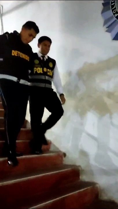 Detienen a vigilante de Mega Plaza por presuntamente participar en robo a dos locales