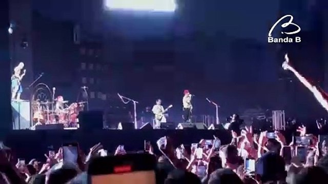 Give it Away - Red Hot Chili Peppers em Curitiba