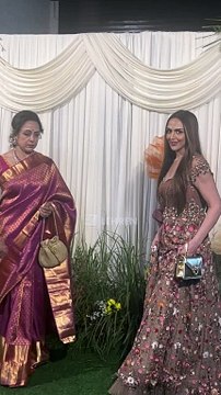 Hema Malini & Esha Deol At The Diwali Extravaganza