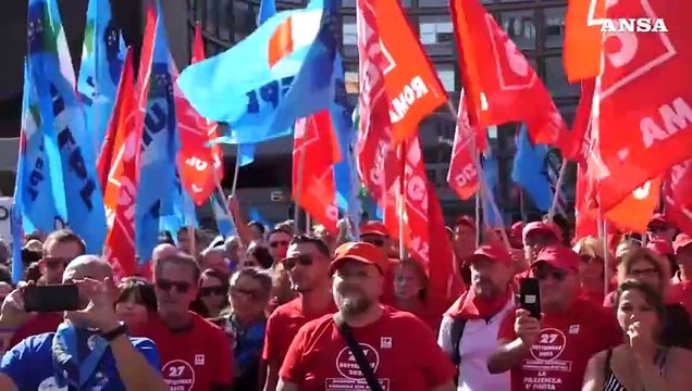 Cgil e Uil vanno avanti su sciopero. Salvini, interverro'