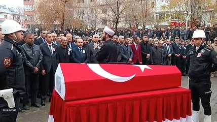 Şehit polis Lütfi Baykar Bitlis'te son yolculuğuna uğurlandı