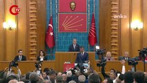 Özgür Özel ilk grup toplantısında Kemal Kılıçdaroğlu'nu alkışladı: Önünde saygıyla eğiliyorum...
