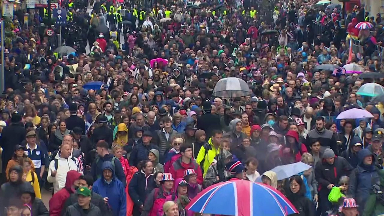 König Charles III. feiert 75. Geburtstag - ganz ohne Pomp