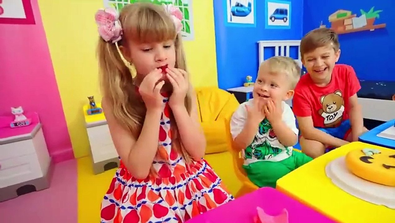 Diana Roma and Oliver Explore the Mysterious Secret Room