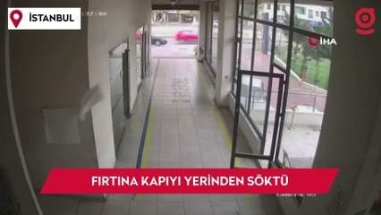 Küçükçekmece’de fırtına iş yerinin kapsını yerinden söküp çalışanı yere savurdu