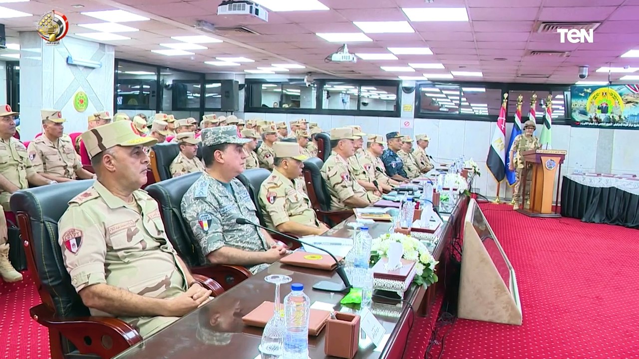 الفريق أول محمد زكى يشهد مشروع مراكز القيادة الإستراتيجى التعبوى التخصصى لمركز السيطرة الخلفى